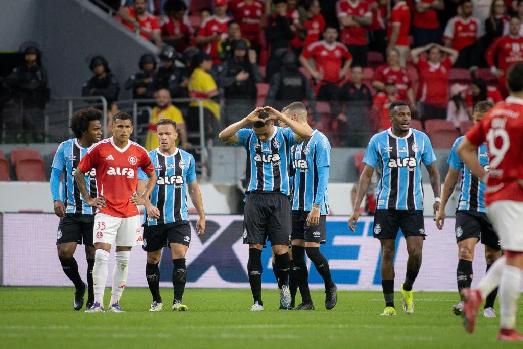 Carlos Vinícius marcou pelo Imortal. Foto: Maxi Franzoi/AGIF