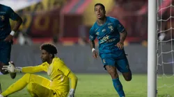 Matheusinho jogador do Sport durante a partida contra o Corinthians
