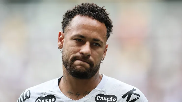 Neymar, do Santos, recebeu análise de Vampeta.