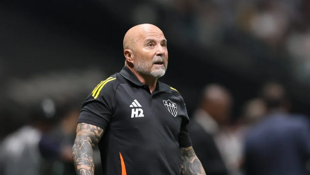Sampaoli no Galo. Foto: Gilson Lobo/AGIF