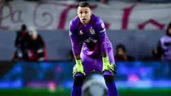 Muslera comanda a defesa do Estudiantes na Copa Libertadores (Photo by Marcelo Endelli)