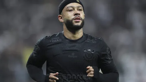 Memphis Depay em ação pelo Corinthians. Foto: Alexandre Schneider/Getty Images