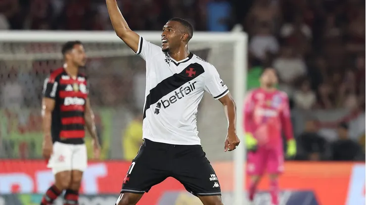 Rayan, atacante do Vasco da Gama em partida pelo campeonato brasileiro