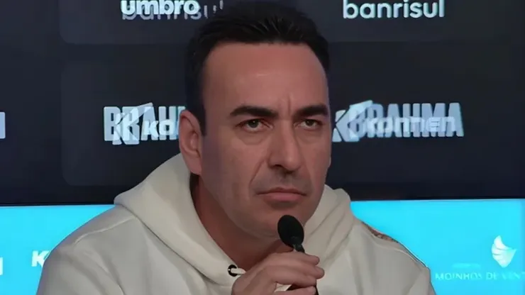 Marcelo Marques em entrevista coletiva (Reprodução/Grêmio TV)
