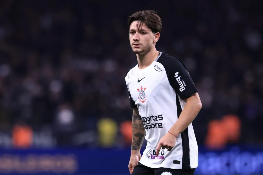 Rodrigo Garro, jogador do Corinthians durante partida contra o Athletico-PR no estadio Arena Corinthians pelo campeonato Copa Do Brasil 2025. Foto: Marcello Zambrana/AGIF