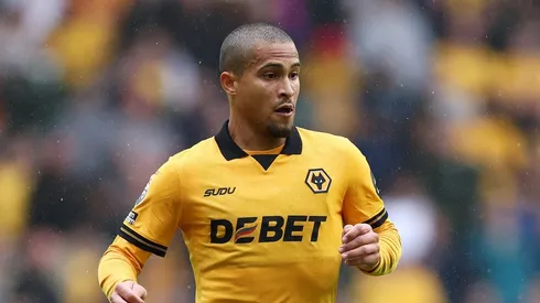 - João Gomes, volante