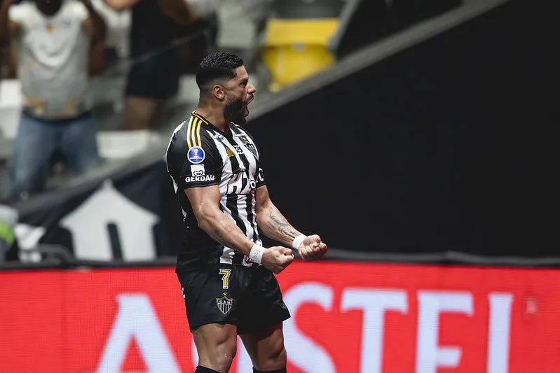 Último gol de Hulk em competições internacionais foi contra o Godoy Cruz (Foto: Pedro Souza / Atlético)