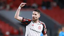 Jorginho pelo Flamengo. Foto: Maxi Franzoi/AGIF