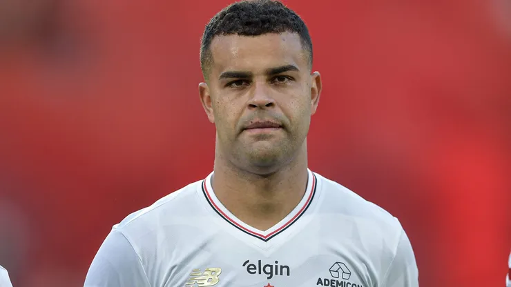 Meio-campista deu a sua opinião - Foto: Thiago Ribeiro/AGIF.