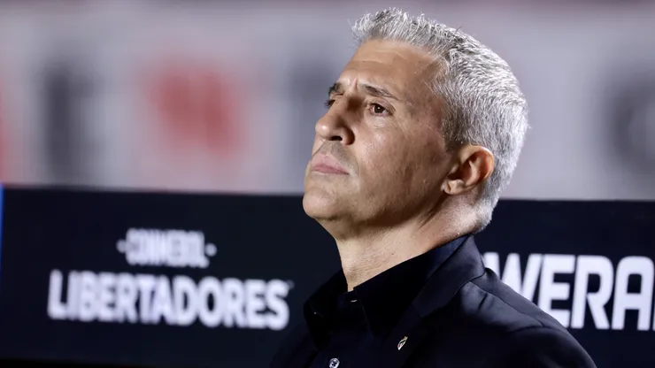 Hernan Crespo durante São Paulo x Atlético Nacional, pela Libertadores. Foto: Marcello Zambrana/AGIF