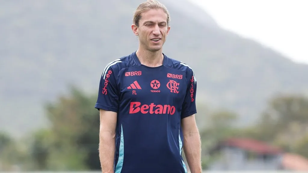 Filipe Luís em treino do Flamengo - Foto: Gilvan de Souza/Flamengo
