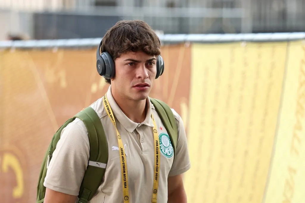 Giay pode perder a sua vaga de titular para Khellven. Foto: Luke Hales/Getty Images)