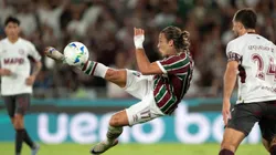 Momento em que Canobbio marca o gol de voleio