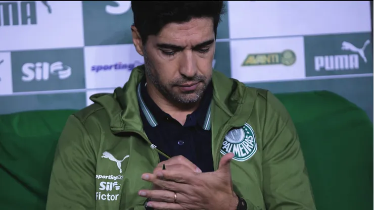 Abel Ferreira definiu time titular do Palmeiras para encarar o River