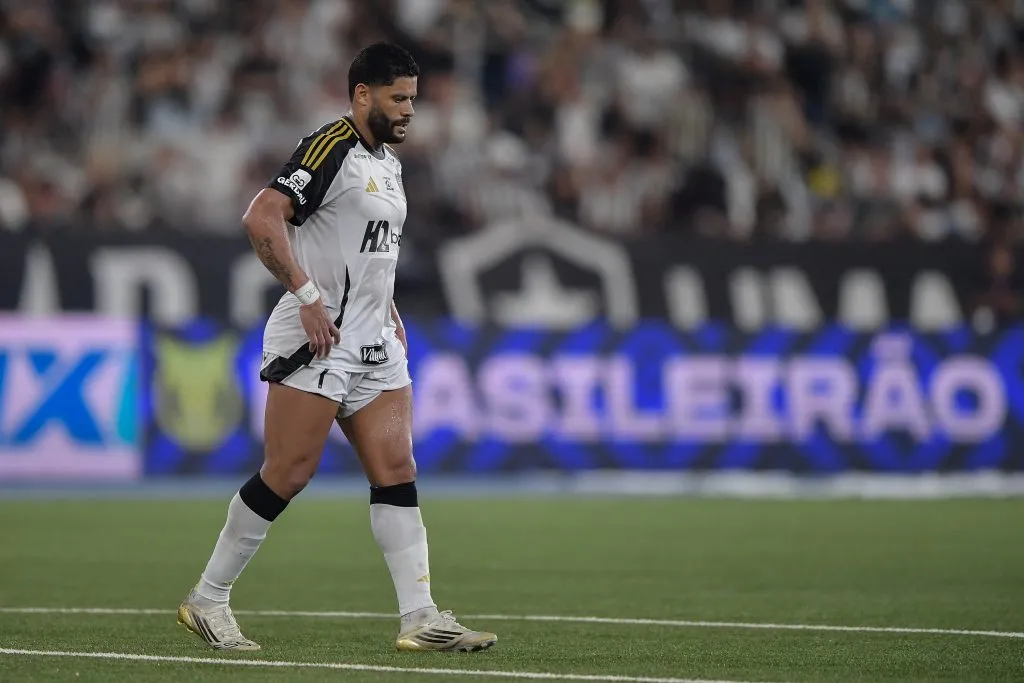 RJ – RIO DE JANEIRO – 20/09/2025 – BRASILEIRO A 2025, BOTAFOGO X ATLETICO-MG – Hulk jogador do Atletico-MG durante partida contra o Botafogo no estadio Engenhao pelo campeonato Brasileiro A 2025. Foto: Thiago Ribeiro/AGIF
