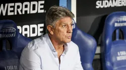 Renato no banco de reservas durante Fluminense x Lanús-ARG