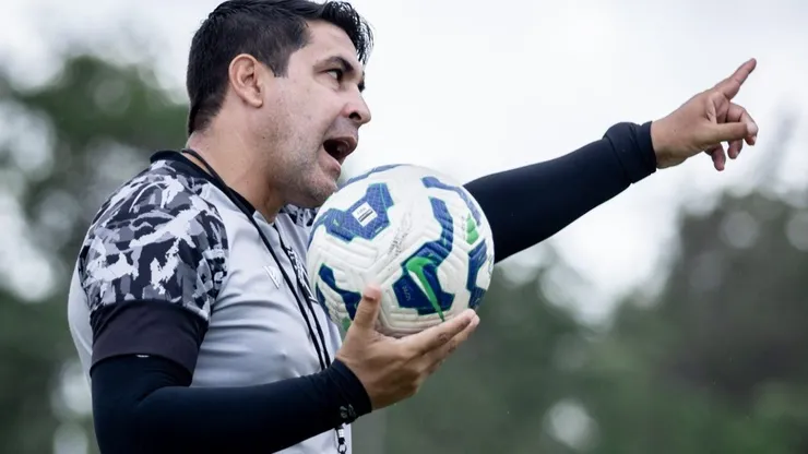 Erivelton Viana projeta estreia do Ceará no Campeonato Cearense Feminino - Foto: Wellerson Gomes / Ceará SC