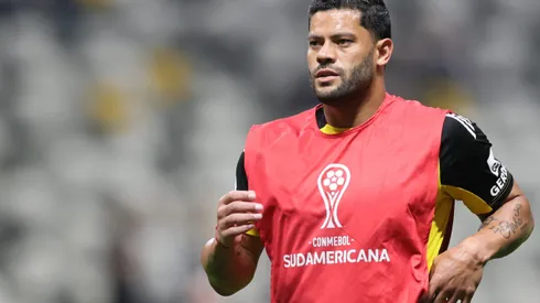 Hulk jogador do Atletico-MG durante aquecimento antes da partida contra o Bolivar no estadio Arena MRV pelo campeonato Copa Sul-americana 2025. Foto: Gilson Lobo/AGIF