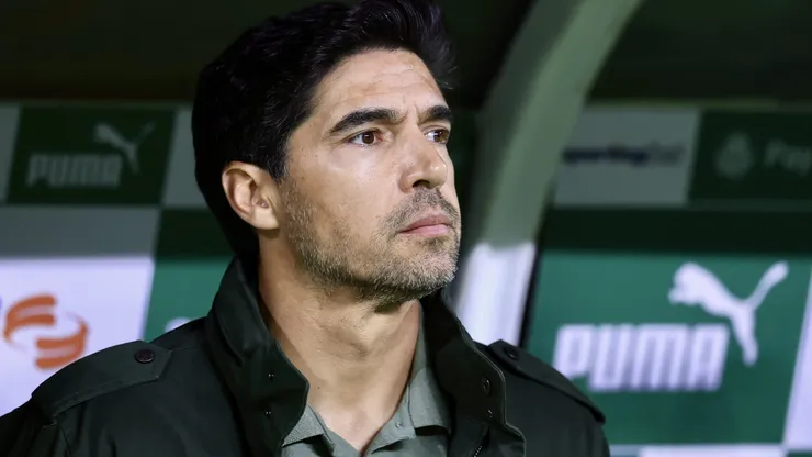 Abel Ferreira abordou seu futuro no Palestra