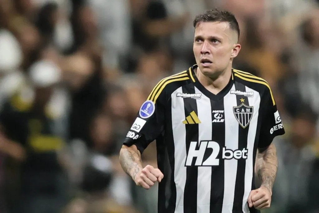 Bernard marcou o gol solitário do jogo. Foto: Gilson Lobo/AGIF