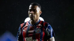 Jean Lucas minutos após a expulsão