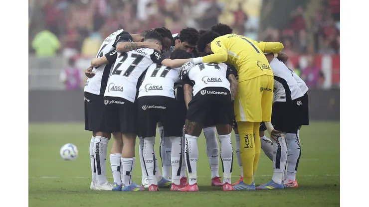 Corinthians fará estreia de uniforme contra o Flamengo. Foto: Alexandre Loureiro/AGIF