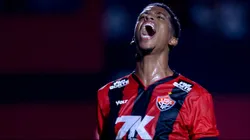 Carlinhos jogador do Vitoria durante partida contra o Nautico no estadio Barradao pelo campeonato Copa Do Brasil 2025. Foto: Jhony Pinho/AGIF