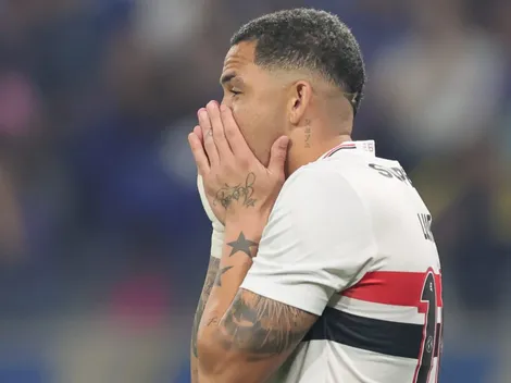 Torcida do São Paulo critica gol perdido de Luciano contra a LDU
