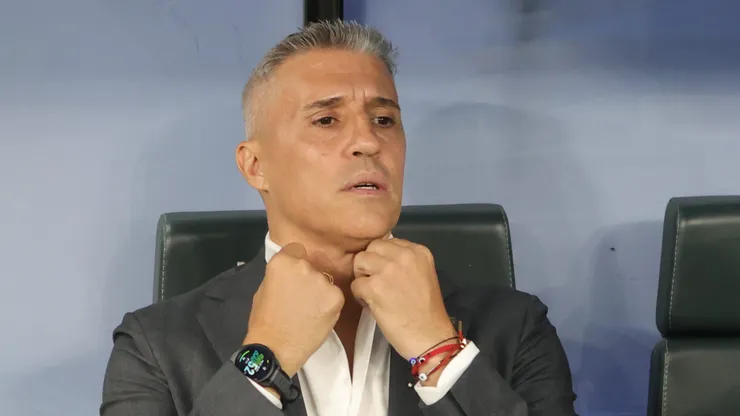 Hernán Crespo vê culpado por eliminação do São Paulo ser exposto