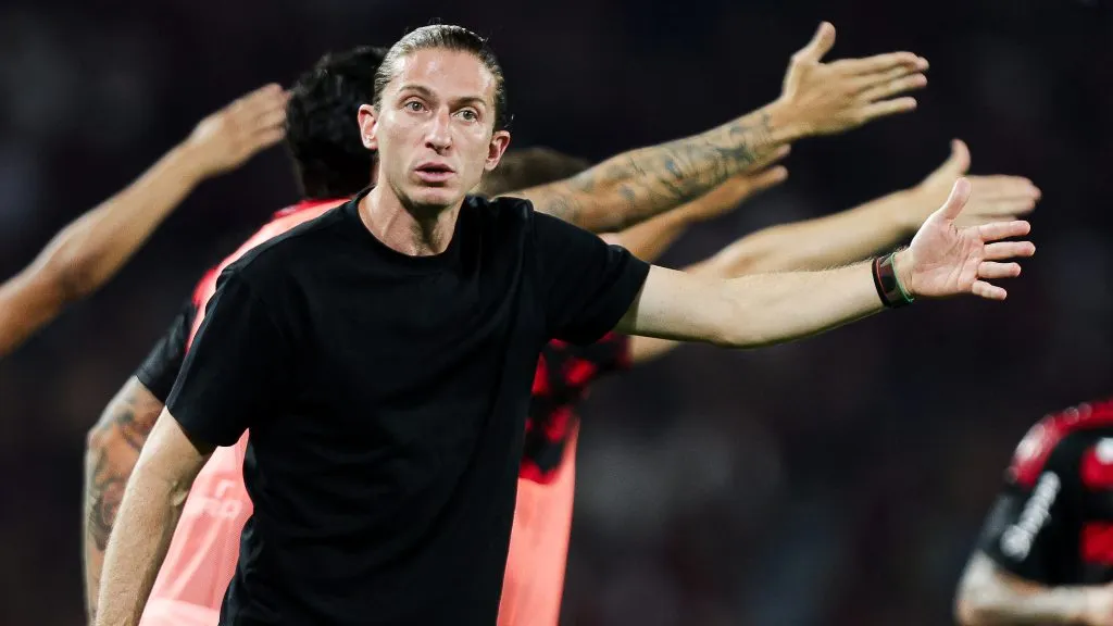 Filipe Luís tem trabalho avaliado internacionamente – Fotos: Gilvan de Souza/Flamengo