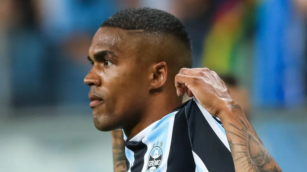 Foto: Pedro H. Tesch/AGIF – Camisa 7 deixou má imprensa no Tricolor Gaúcho em sua segunda passagem.