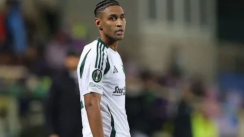 Tetê durante partida. Foto: Gabriele Maltinti/Getty Images