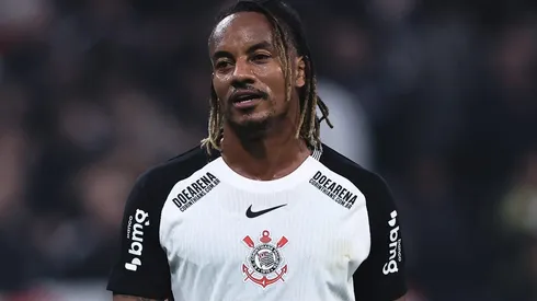 André Carrillo durante partida entre Corinthians e Cruzeiro, na Neo Química Arena, pelo Brasileirão.