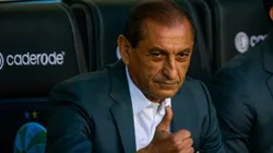 Ramón Díaz na estreia pelo Internacional