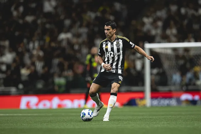 Zagueiro desfalcará Galo diante do Juventude (Foto: Pedro Souza / Atlético)