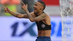 Ademir jogador do Bahia comemora seu gol durante partida contra o Palmeiras no estadio Fonte Nova pelo campeonato Brasileiro A 2025. Foto: Jhony Pinho/AGIF