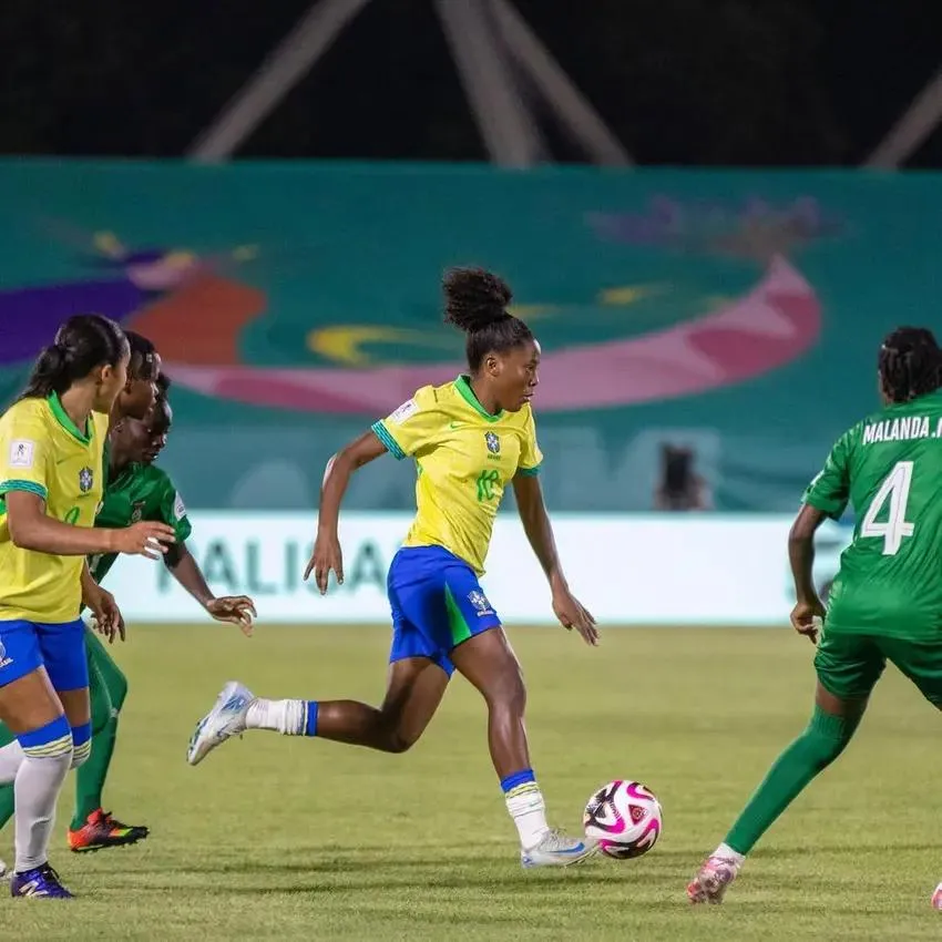 Kaylane com a Amarelinha. Foto: Reprodução/CBF