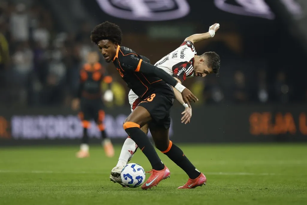 Talles Magno em ação durante Corinthians x Flamengo. (Photo by Miguel Schincariol/Getty Images)