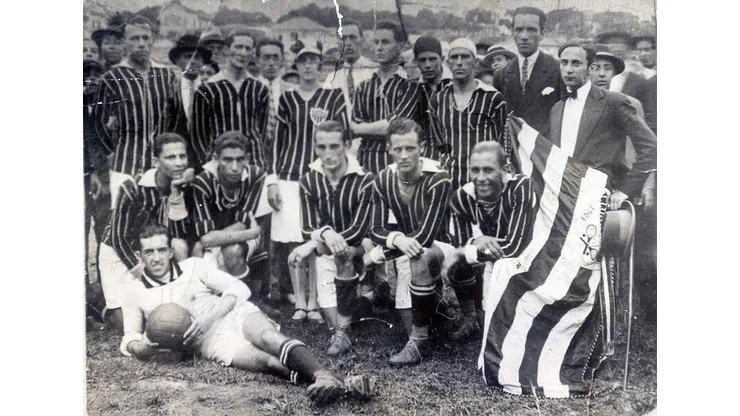 Equipe campeã mineira de 1927 teve como integrantes o famoso Trio Maldito (Foto: Divulgação/Atlético-MG)