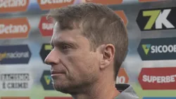 SP - BRAGANCA PAULISTA - 28/09/2025 - BRASILEIRO A 2025, BRAGANTINO X SANTOS - Fernando Seabra tecnico do Bragantino durante partida contra o Santos no estadio Cicero De Souza Marques pelo campeonato Brasileiro A 2025.