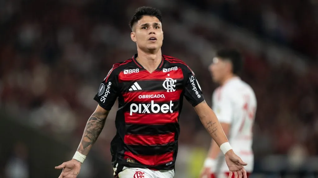 Luiz Araújo recebeu sondagem para deixar o Flamengo – Foto: Jorge Rodrigues/AGIF