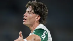 Agustín Giay teve seu contrato renovado no Palmeiras até o fim de 2030