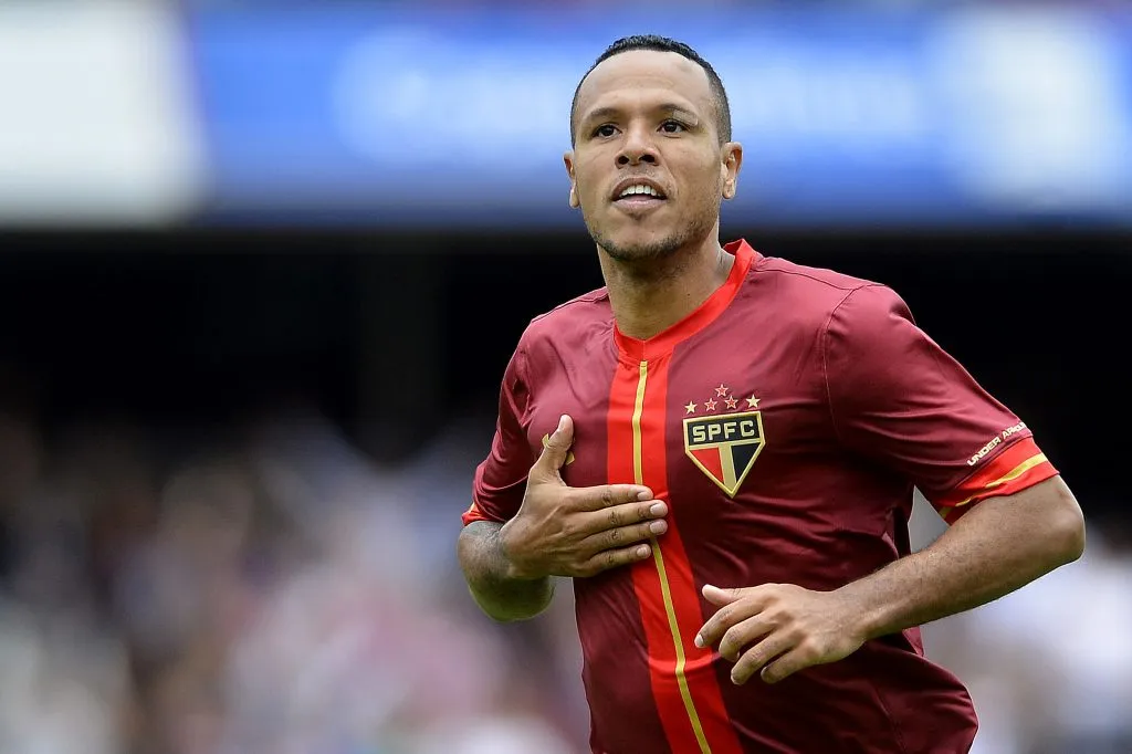 Luis Fabiano, do Sao Paulo comemora seu gol durante partida contra o Vasco pelo Campeonato Brasileiro A 2015 no estadio do Morumbi . Foto: Mauro Horita/AGIF
