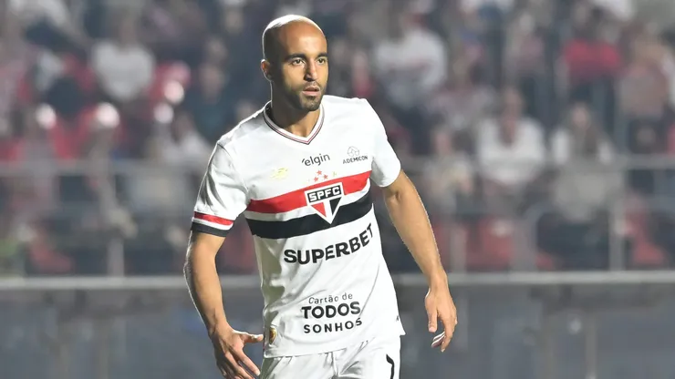 SP - SAO PAULO - 29/09/2025 - BRASILEIRO A 2025, SAO PAULO X CEARA - Lucas jogador do Sao Paulo durante partida contra o Ceara no estadio Morumbi pelo campeonato Brasileiro A 2025. Foto: Jota Erre/AGIF