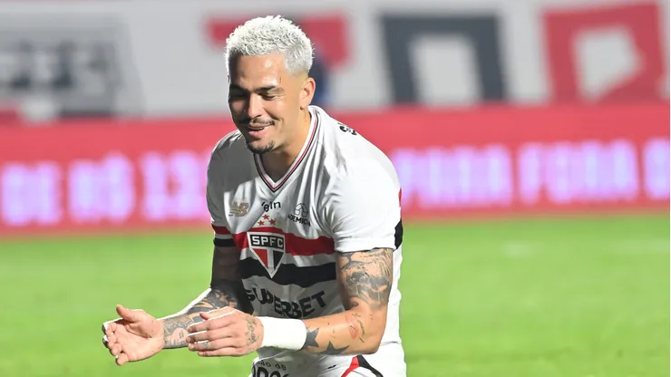 Luciano, atacante do São Paulo