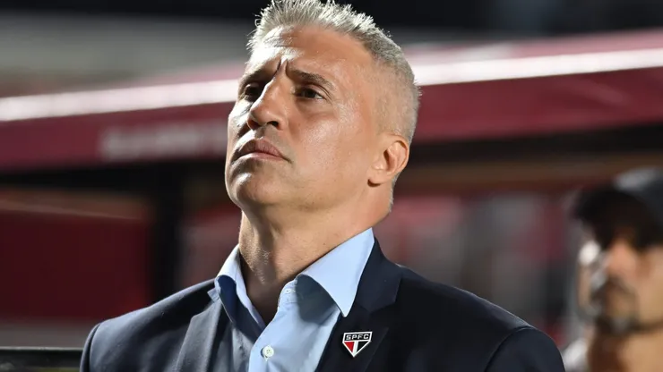 Crespo não se calou em momento complicado nos bastidores do Tricolor
