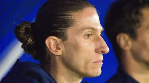 Filipe Luís durante partida entre Red Bull Bragantino e Flamengo, no Estádio Cícero de Souza Marques, pelo Brasileirão.