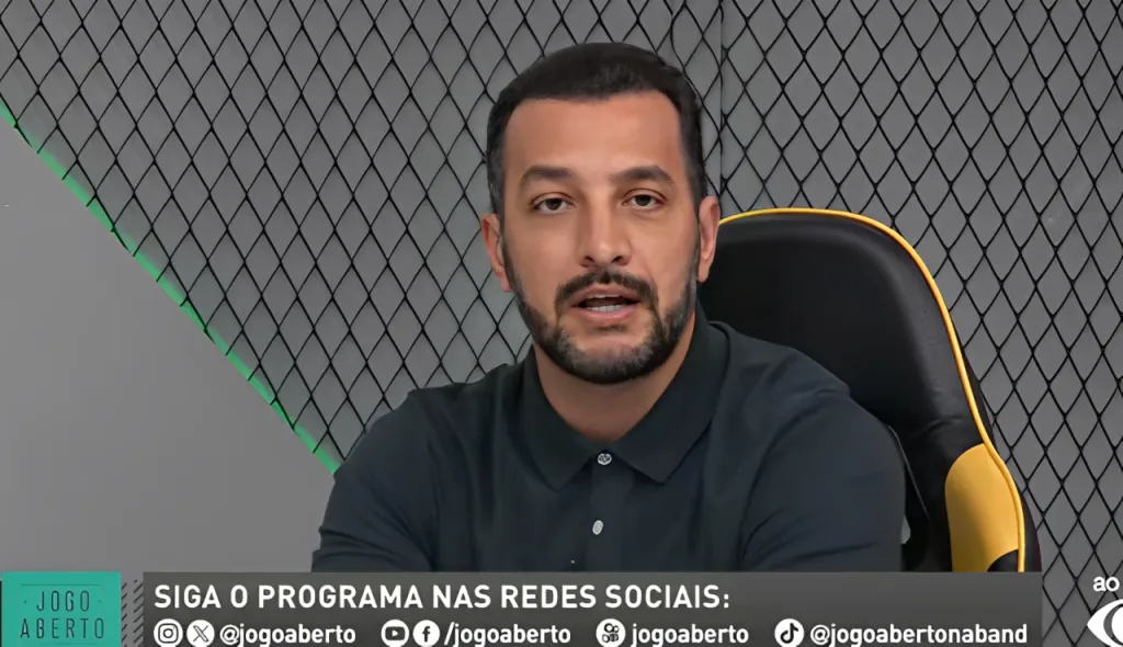 Foto: Reprodução/YouTube Jogo Aberto – Dracena atuou com Ney Júnior pelo Alvinegro Praiano entre 2010 e 2013.