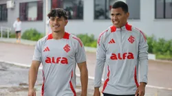 Bernabei e Braian Aguirre em treino no CT Parque Gigante (Ricardo Duarte/internacional)