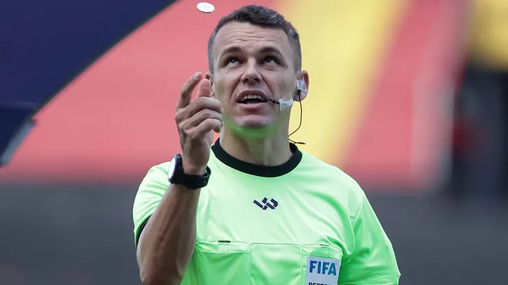 CBF define arbitragem para partida entre Santos e Grêmio - Foto: Rafael Vieira/AGIF